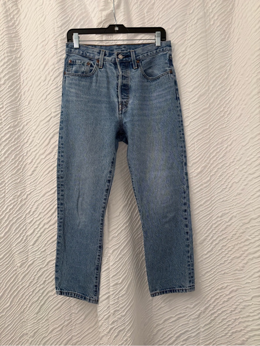 Levi’s 501 Classic Straight Fit Ankle Jeans